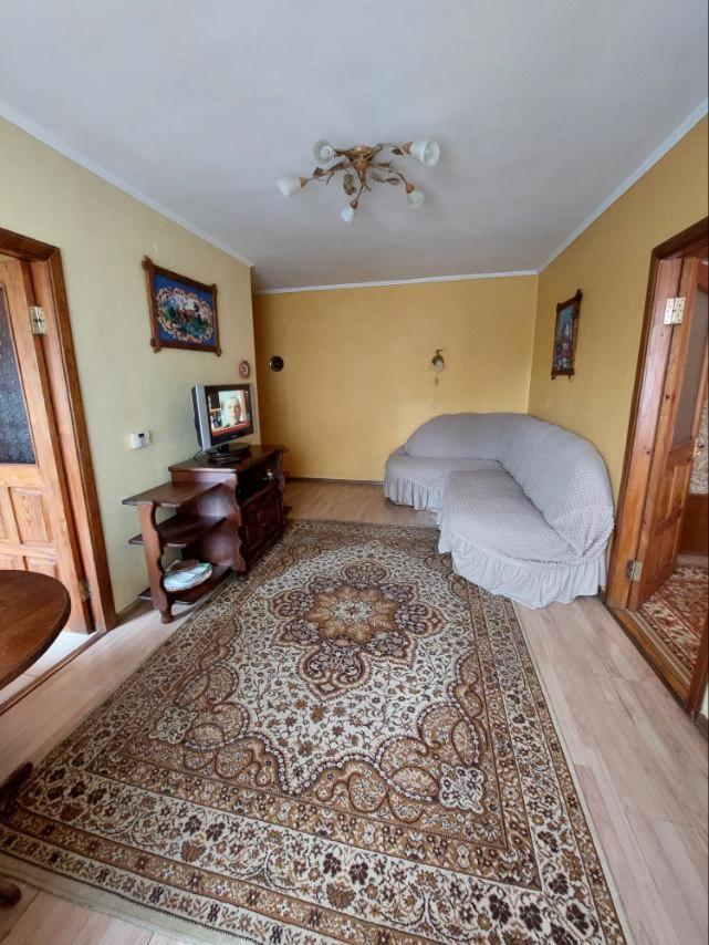 Apartment On Voli Avenue 21 Lutsk Ngoại thất bức ảnh